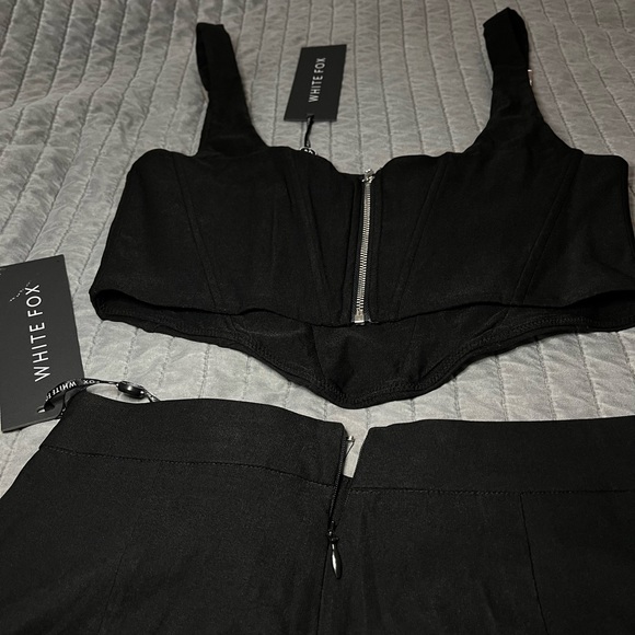 Matching Set - Picture 3 of 4